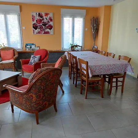 Farm stay Le De Saint Albin *