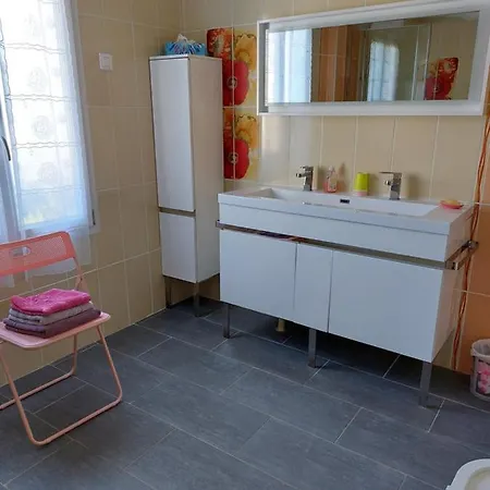 Le De Saint Albin Farm stay *