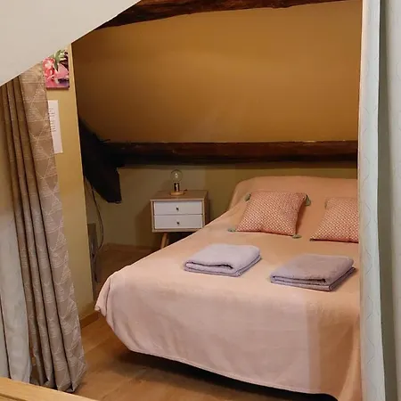 Le De Saint Albin Farm stay *