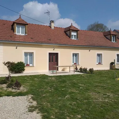 Le De Saint Albin Farm stay Allemanche-Launay-et-Soyer
